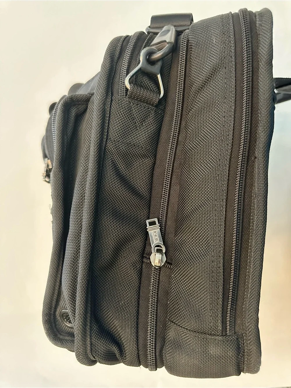 Tumi briefcase laptop bag,